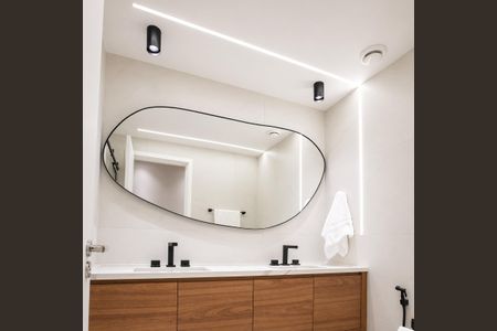 Apartamento à venda com 160m², 3 quartos e 3 vagasBanheiro