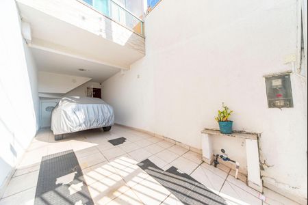 Casa para alugar com 133m², 3 quartos e 2 vagasGaragem