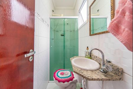 Casa para alugar com 133m², 3 quartos e 2 vagasBanheiro Social