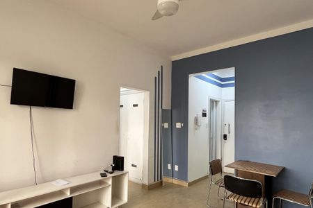 Sala de apartamento para alugar com 1 quarto, 51m² em Aparecida, Santos