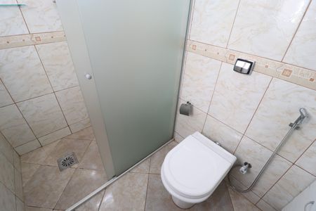 Casa para alugar com 250m², 4 quartos e 3 vagasBanheiro do Quarto 1