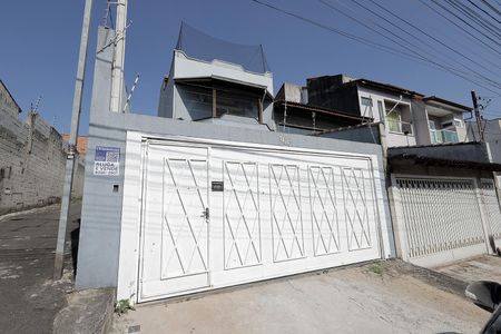 Casa para alugar com 185m², 3 quartos e 4 vagasFachada