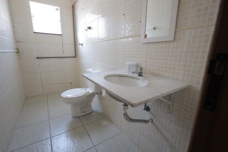 Casa para alugar com 185m², 3 quartos e 4 vagasBanheiro 4