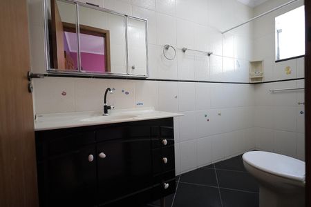 Casa para alugar com 185m², 3 quartos e 4 vagasBanheiro Quarto Suíte 2