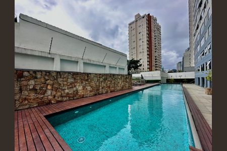 Apartamento à venda com 71m², 1 quarto e 1 vagaÁrea comum - Piscina