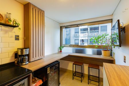 Apartamento à venda com 71m², 1 quarto e 1 vagaÁrea de Serviço