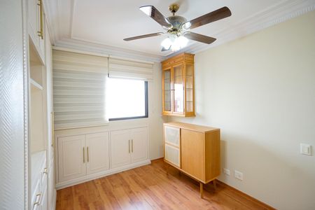 Apartamento à venda com 250m², 4 quartos e 4 vagasSuíte 04