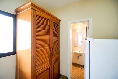 Apartamento à venda com 250m², 4 quartos e 4 vagasQuarto de serviço