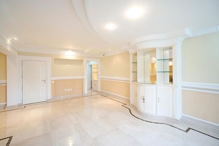 Apartamento à venda com 250m², 4 quartos e 4 vagasSala de estar
