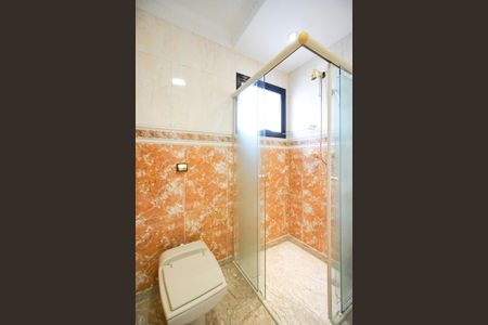 Apartamento à venda com 250m², 4 quartos e 4 vagasBanheiro da suíte 04