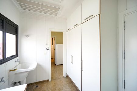 Apartamento à venda com 250m², 4 quartos e 4 vagasÁrea de serviço