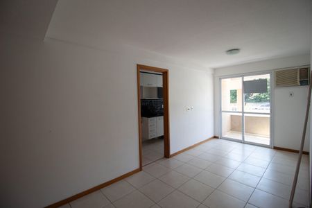 Apartamento à venda com 2 quartos, 65m² em Pendotiba, Niterói