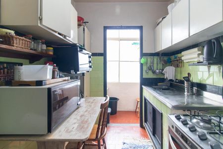 Apartamento à venda com 60m², 2 quartos e sem vagaCozinha e Área de Serviço