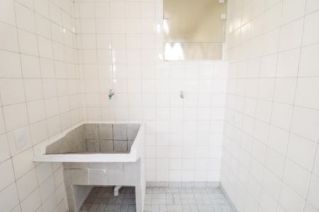 Apartamento à venda com 75m², 2 quartos e 1 vagaÁrea de Serviço