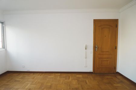 Apartamento à venda com 75m², 2 quartos e 1 vagaSala