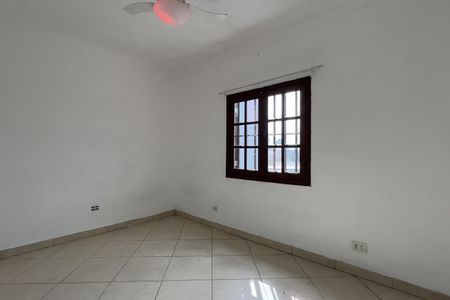 Casa para alugar com 120m², 3 quartos e 2 vagasQuarto 2