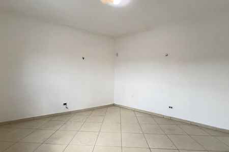 Casa para alugar com 120m², 3 quartos e 2 vagasQuarto 1