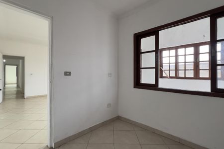 Casa para alugar com 120m², 3 quartos e 2 vagasQuarto 3