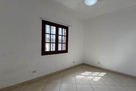 Casa para alugar com 120m², 3 quartos e 2 vagasQuarto 2