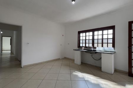 Casa para alugar com 120m², 3 quartos e 2 vagasCozinha e Área de Serviço