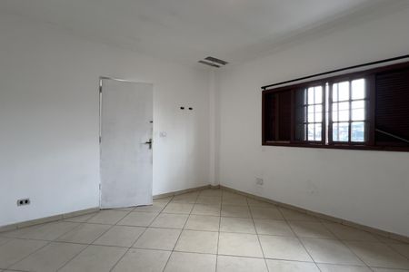 Casa para alugar com 120m², 3 quartos e 2 vagasQuarto 1