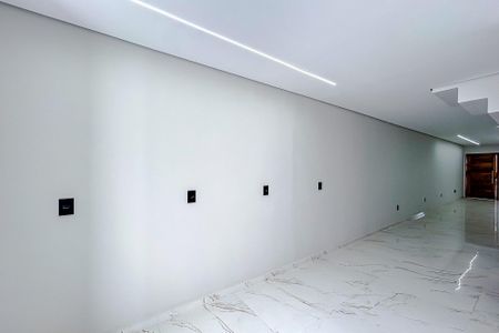 Casa à venda com 150m², 4 quartos e 3 vagasCozinha e Área de Serviço
