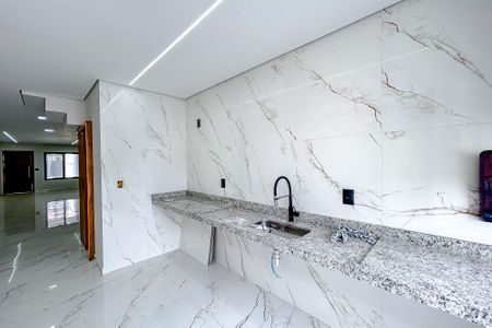 Casa à venda com 150m², 4 quartos e 3 vagasCozinha e Área de Serviço