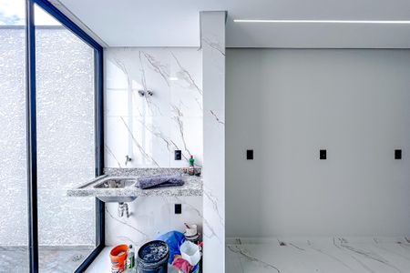Casa à venda com 150m², 4 quartos e 3 vagasCozinha e Área de Serviço