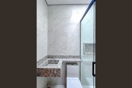 Casa à venda com 150m², 4 quartos e 3 vagasBanheiro