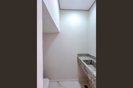 Casa à venda com 150m², 4 quartos e 3 vagasLavabo