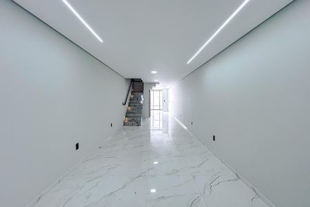 Casa à venda com 150m², 4 quartos e 3 vagasSala