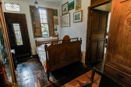 Casa para alugar com 398m², 4 quartos e 2 vagas Casa para alugar com 398m², 4 quartos e 2 vagasSuíte 2