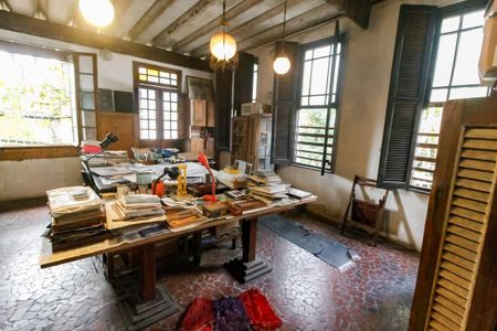 Casa para alugar com 398m², 4 quartos e 2 vagas Casa para alugar com 398m², 4 quartos e 2 vagasAtelie - 1
