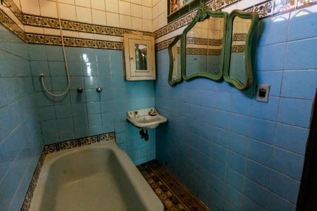 Casa para alugar com 398m², 4 quartos e 2 vagas Casa para alugar com 398m², 4 quartos e 2 vagasBanheiro da Suíte 3