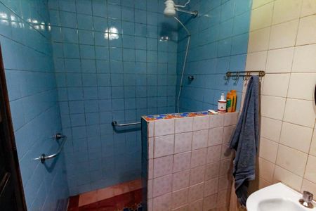 Casa para alugar com 398m², 4 quartos e 2 vagas Casa para alugar com 398m², 4 quartos e 2 vagasBanheiro da Suíte 2