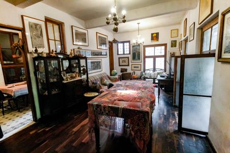 Sala 1 de casa para alugar com 4 quartos, 398m² em Vila Suzana, São Paulo