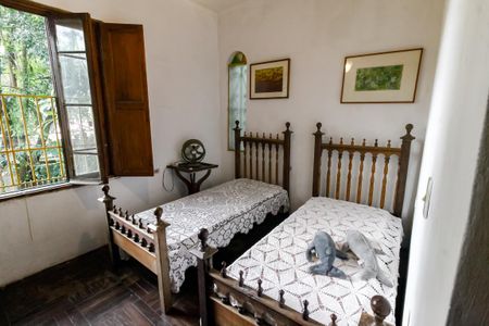 Casa para alugar com 398m², 4 quartos e 2 vagas Casa para alugar com 398m², 4 quartos e 2 vagasSuíte 1