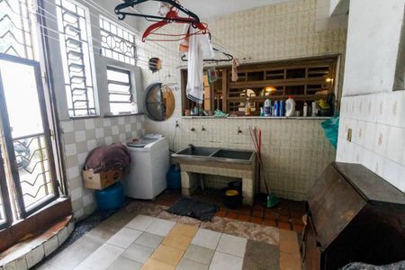Casa para alugar com 398m², 4 quartos e 2 vagas Casa para alugar com 398m², 4 quartos e 2 vagasÁrea de Serviço