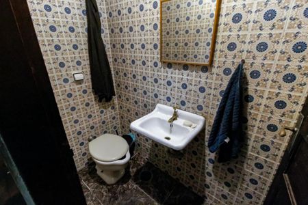 Casa para alugar com 398m², 4 quartos e 2 vagas Casa para alugar com 398m², 4 quartos e 2 vagasLavabo - 1