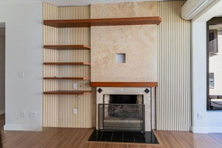 Apartamento à venda com 120m², 3 quartos e 1 vagaFoto 02