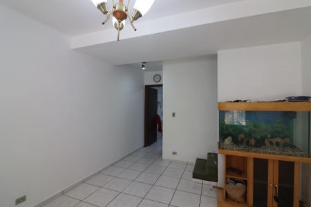 Casa de condomínio para alugar com 160m², 2 quartos e 2 vagasSala