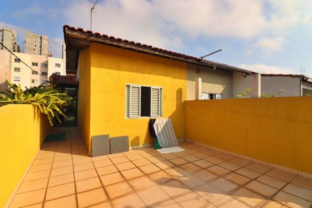 Casa de condomínio para alugar com 160m², 2 quartos e 2 vagasVaranda