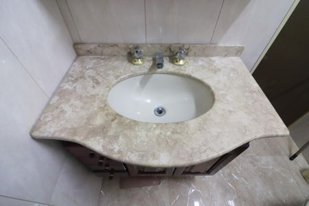 Casa de condomínio para alugar com 160m², 2 quartos e 2 vagasBanheiro Social