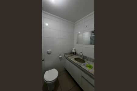 Banheiro de apartamento para alugar com 2 quartos, 56m² em Conjunto Residencial Trinta e Um de Marco, São José dos Campos