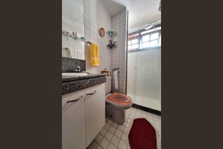 Casa de condomínio à venda com 235m², 4 quartos e 2 vagasBanheiro Social