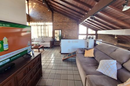 Casa de condomínio à venda com 235m², 4 quartos e 2 vagasSala 3
