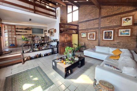 Sala 1 de casa de condomínio à venda com 4 quartos, 235m² em Badu, Niterói