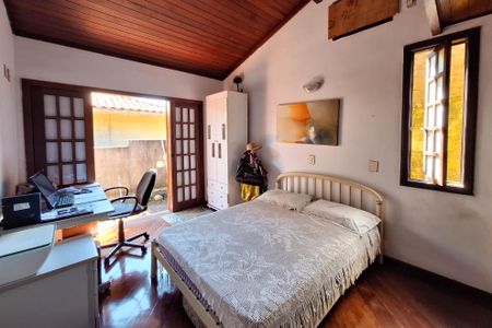 Casa de condomínio à venda com 235m², 4 quartos e 2 vagasQuarto 2