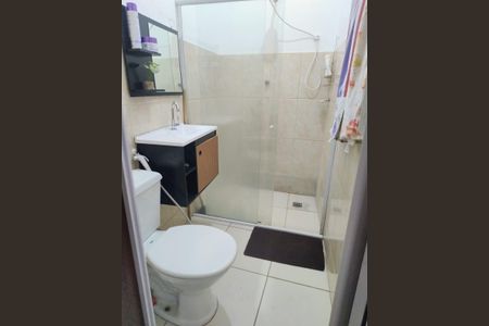 Banheiro de casa à venda com 2 quartos, 46m² em Taquara, Rio de Janeiro