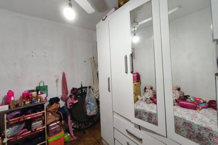 Casa à venda com 200m², 4 quartos e 2 vagasQuarto 2